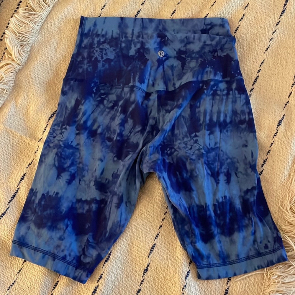 lululemon Align Super-High-Rise Short 10"